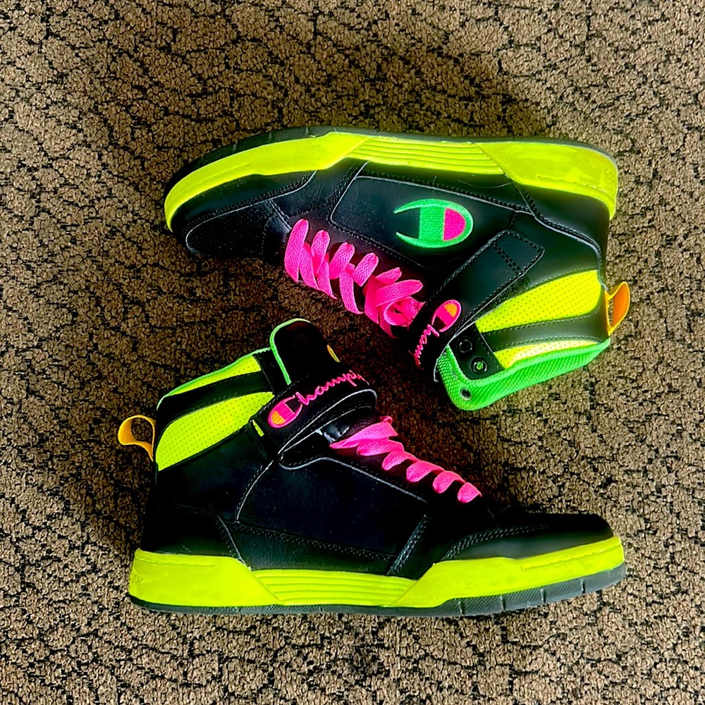 Size 10 barely worn